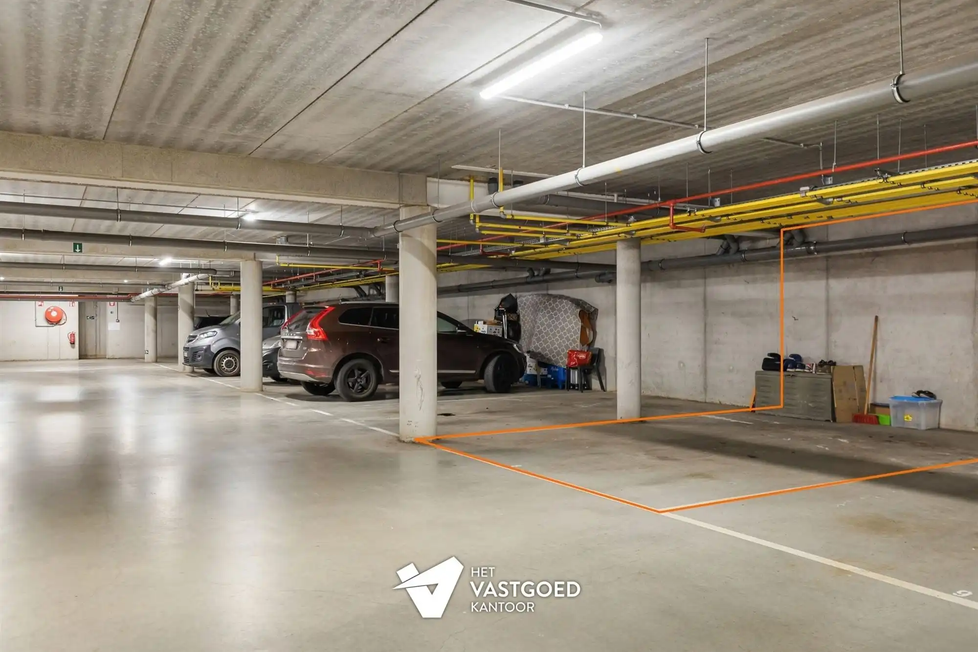 ZEER RUIM EN LICHTRIJK DUPLEX APPARTEMENT (149M²) MET 2 SLAAPKAMERS EN LEUKE VERANDA MET 2 TERRASSEN TE LAAKDAL foto 23