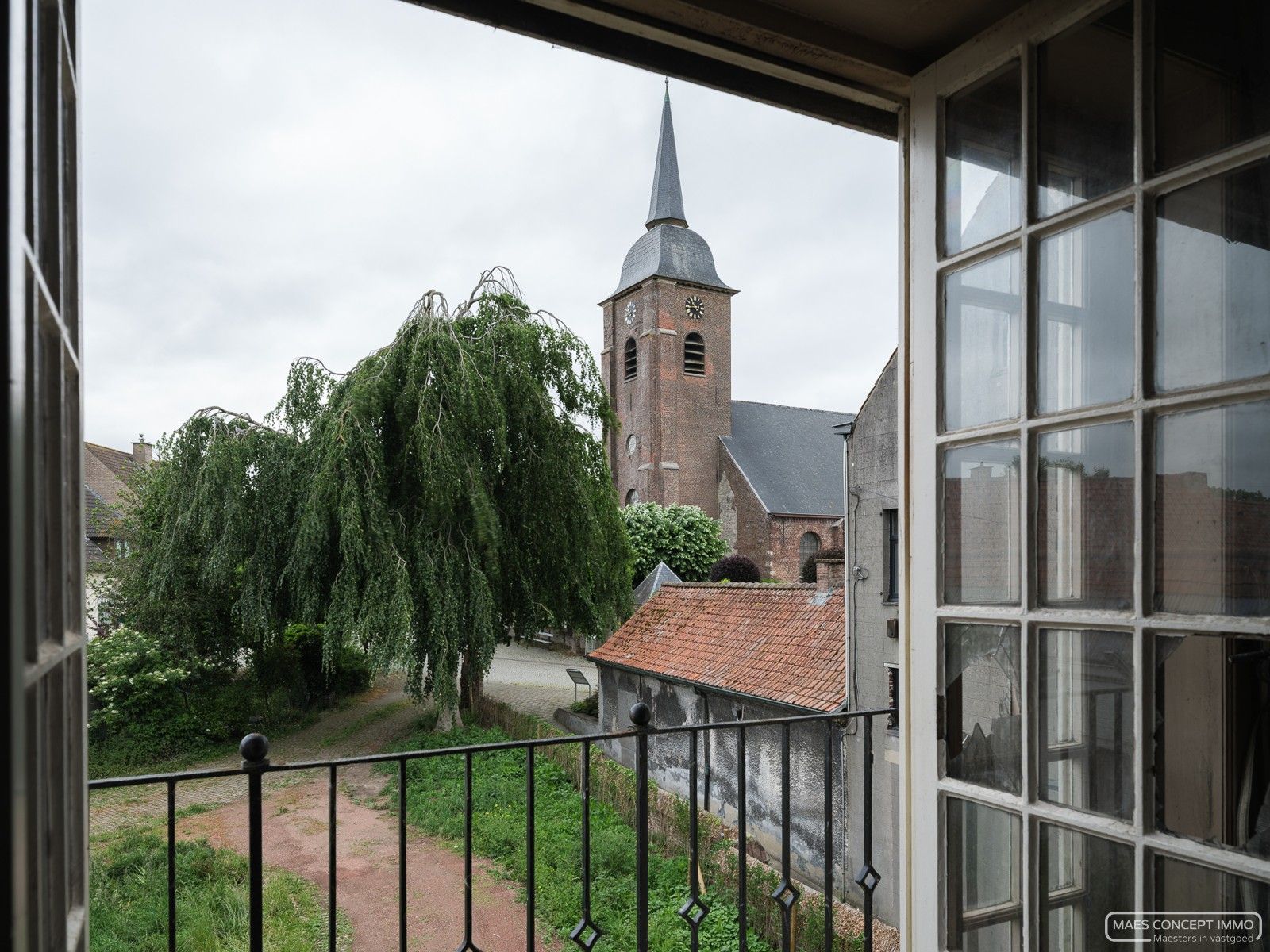 Unieke te renoveren burgerwoning in Kaster foto 17