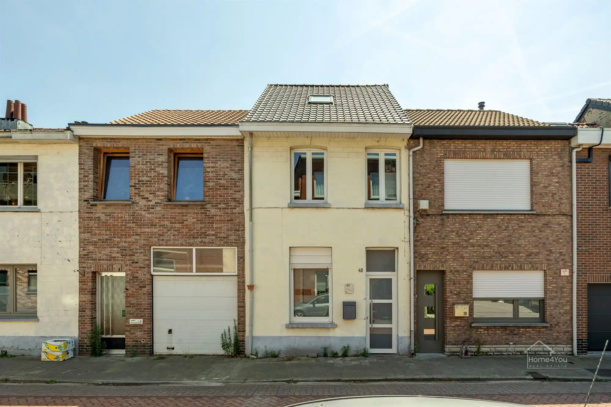 Charmante woning in centrum Hemiksem foto 2
