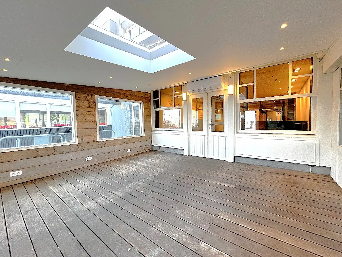 Restaurant te koop centraal op het Rubensplein  foto 6