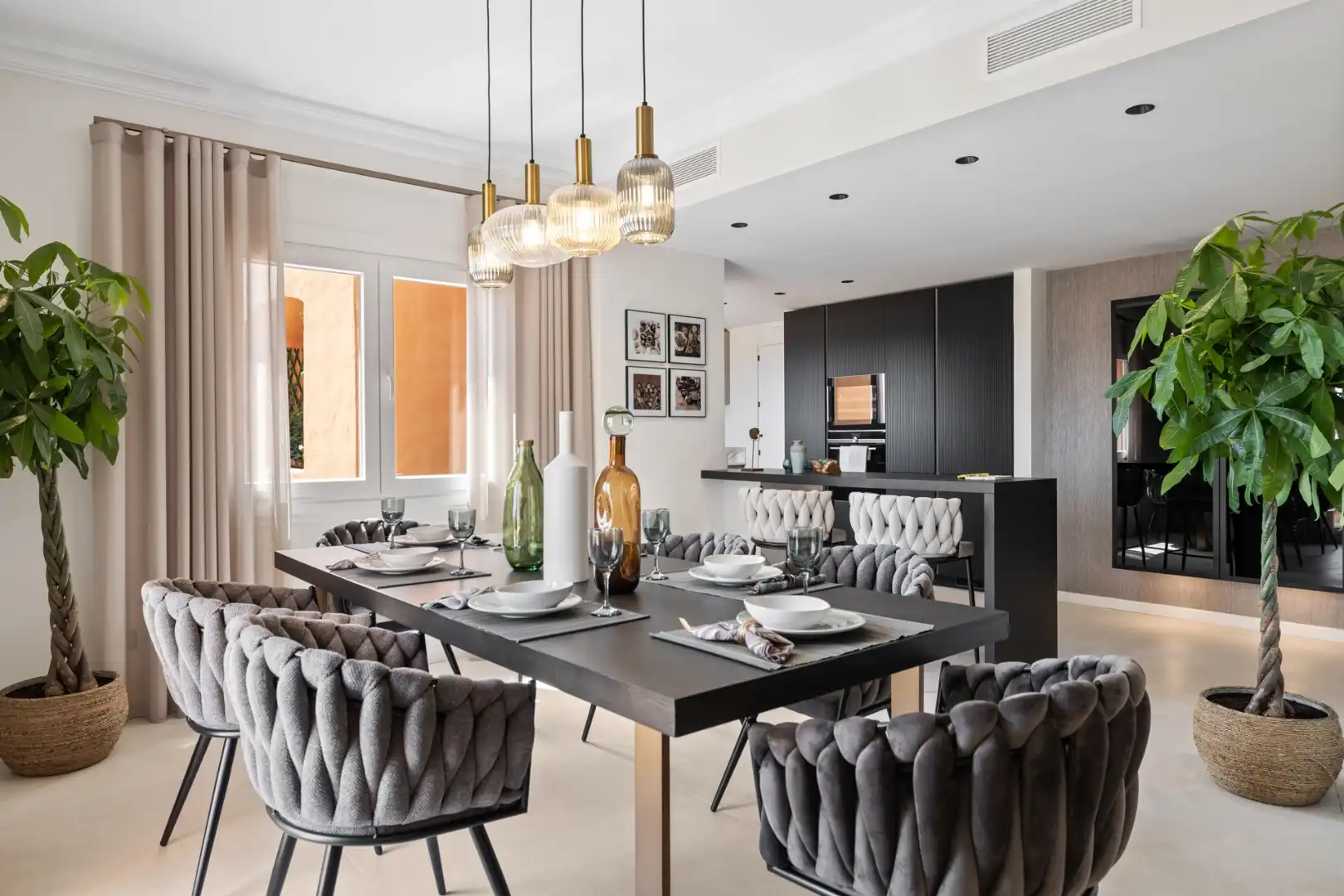 VOLLEDIG GERENOVEERDE DUPLEX PENTHOUSE IN NUEVA ANDALUCIA: TOPLOCATIE foto 3