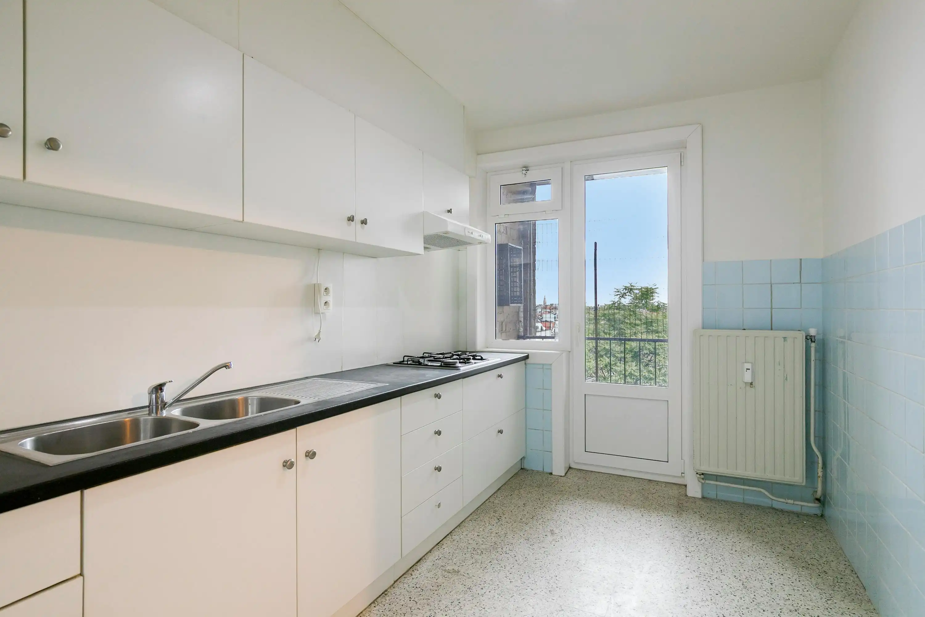 Drie slaapkamer appartement van 118 m² te koop in Borgerhout foto 7