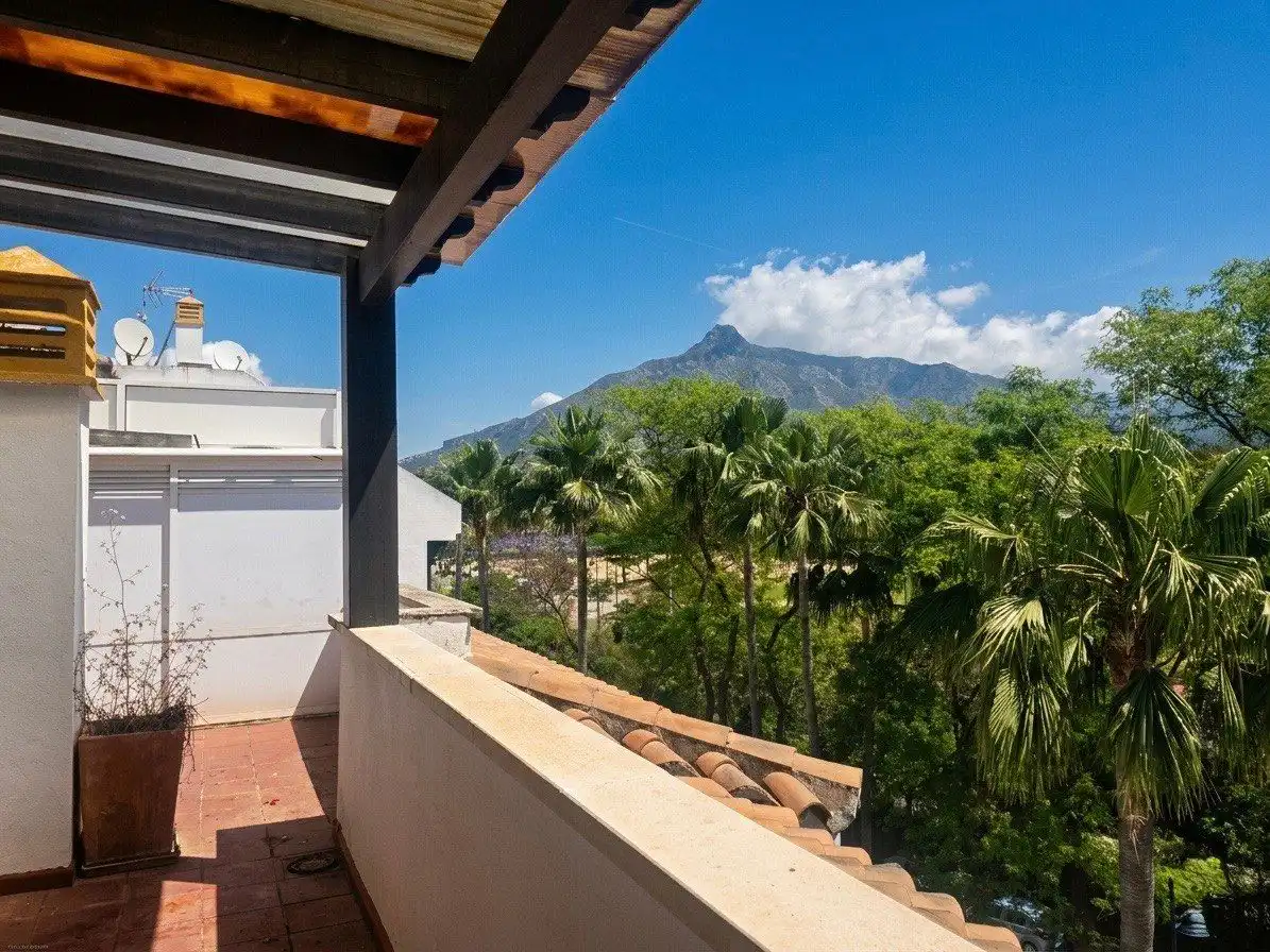 Penthouse met een adembenemend uitzicht in Nueva Andalucía, Marbella foto 17
