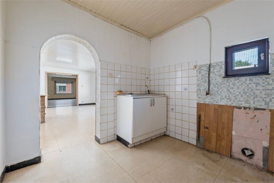 TE RENOVEREN GEZINSWONING AAN DE STADSRAND VAN SINT-TRUIDEN foto 14