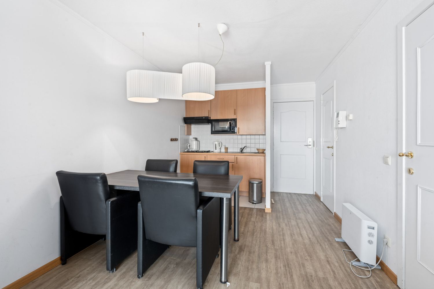 Twee slaapkamer appartement met frontaal zeezicht foto 5