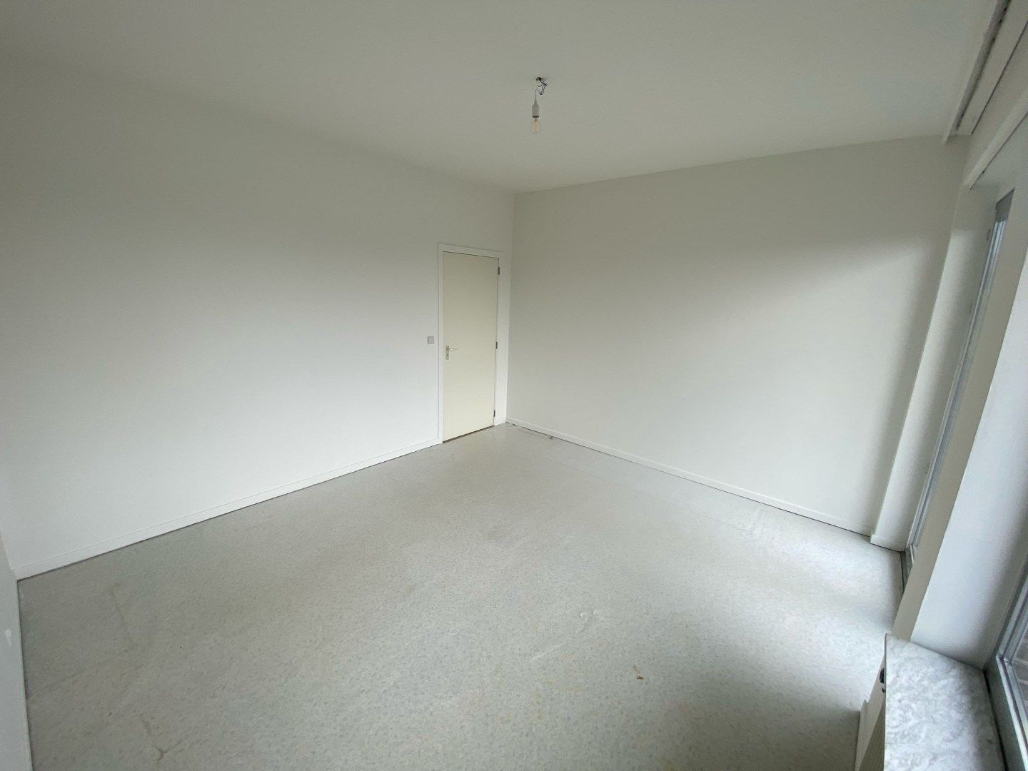 Gelijkvloers appartement met 2 slaapkamers en 2 terrassen foto 18