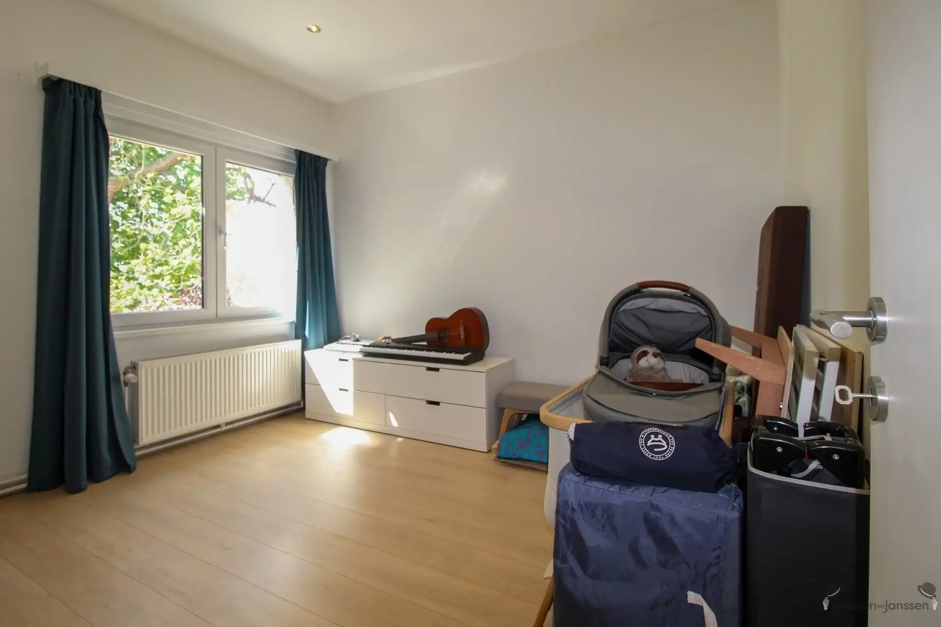 Woning met tuin foto 13