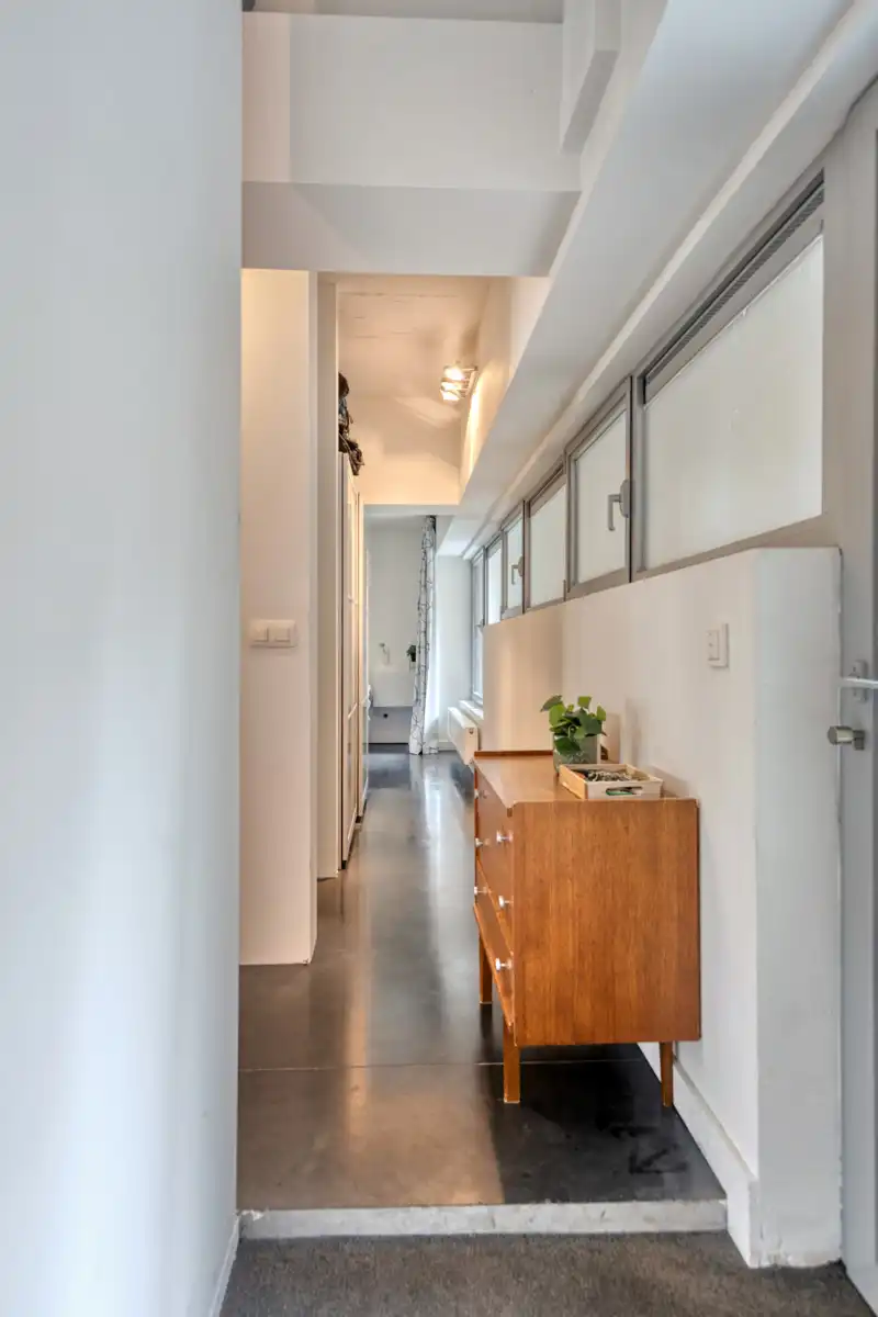 Instapklaar Loftappartement met ruim terras foto 16