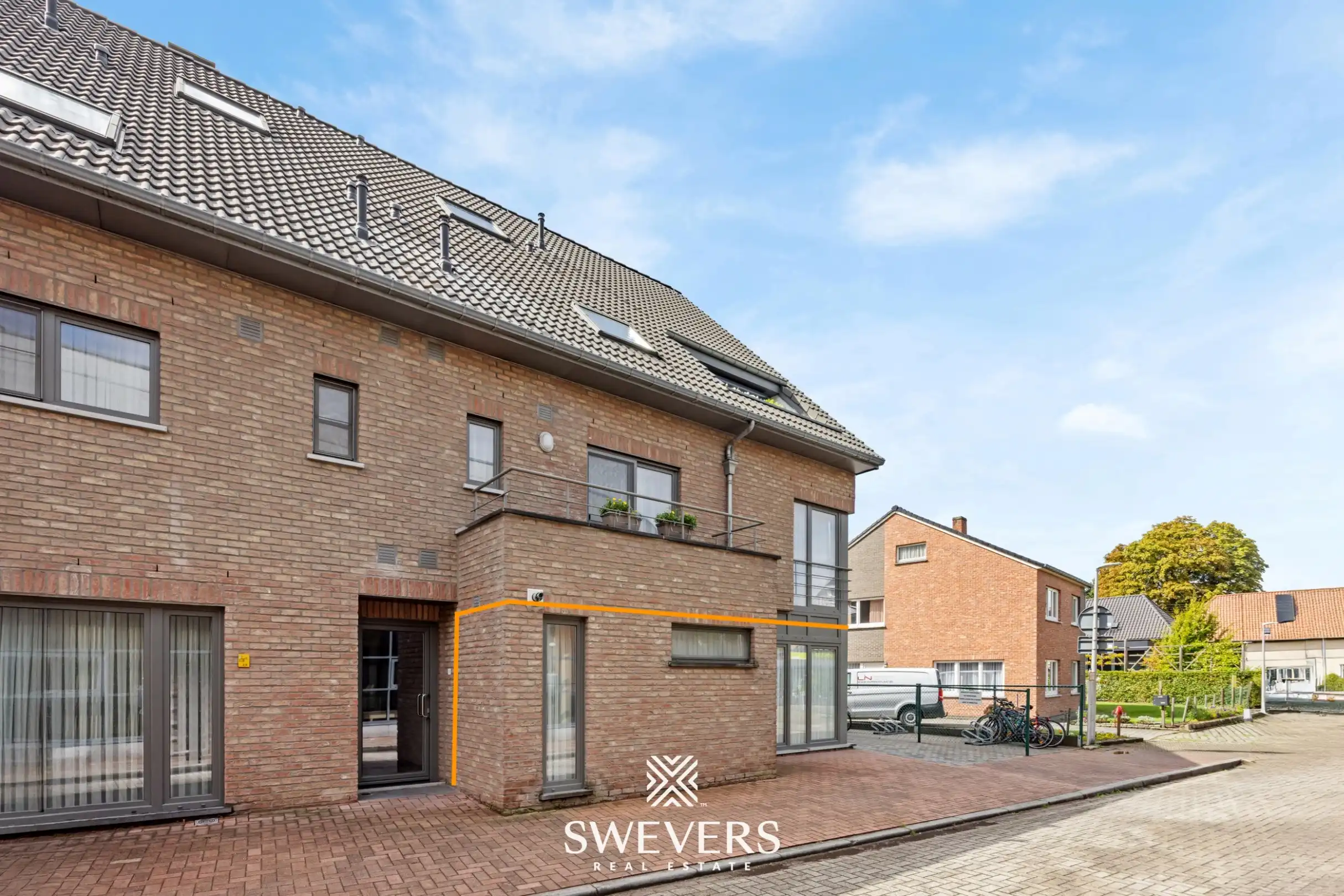 Uitstekend gelegen gelijkvloers appartement met 2 slaapkamers en private tuin foto 27