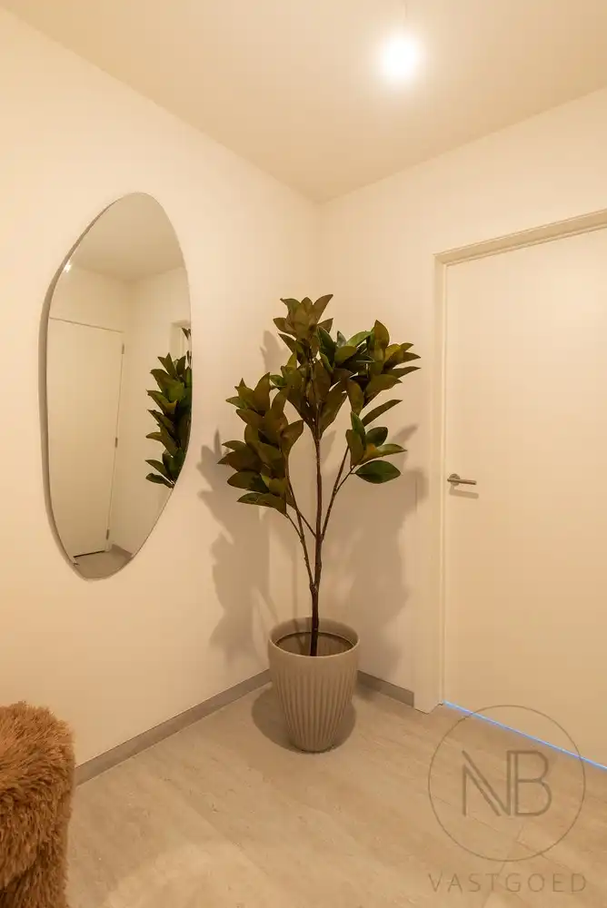 Nieuwbouwappartement met 2 parkeerplaatsen foto 11