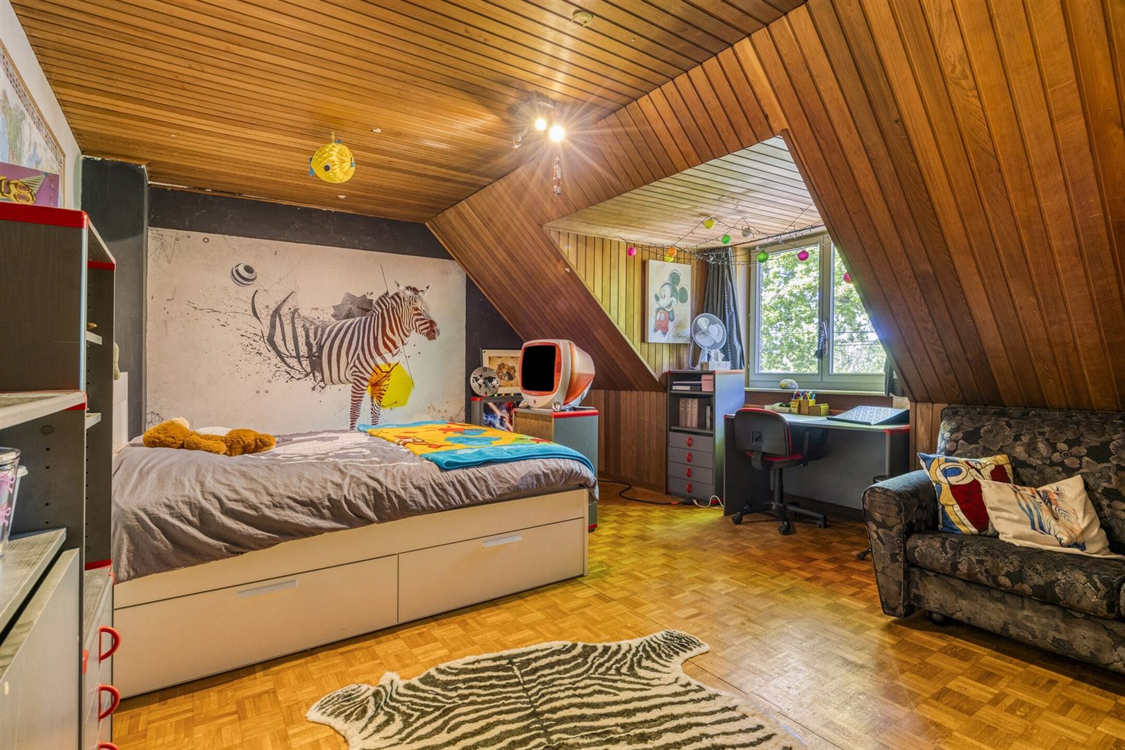 TE KOOP: Riante villa met zorgwoning te Bolderberg! foto 9