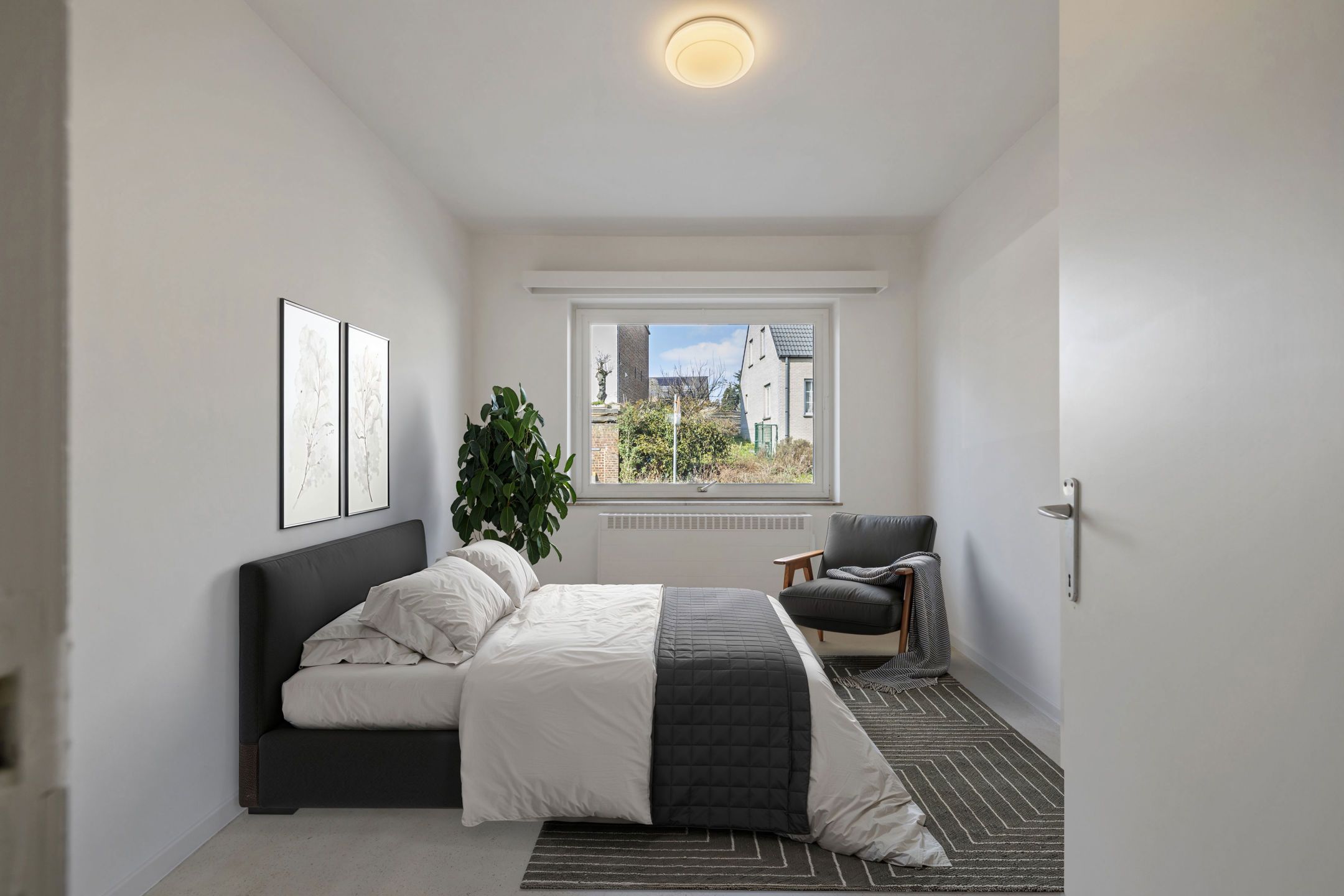 Rustig gelegen gelijkvloersappartement met parkeerplaats foto 13