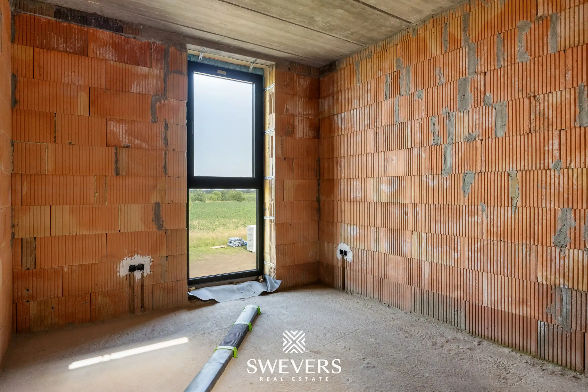 Moderne nieuwbouwwoning met 3 slaapkamers op een perceel van 6a 02ca foto 20