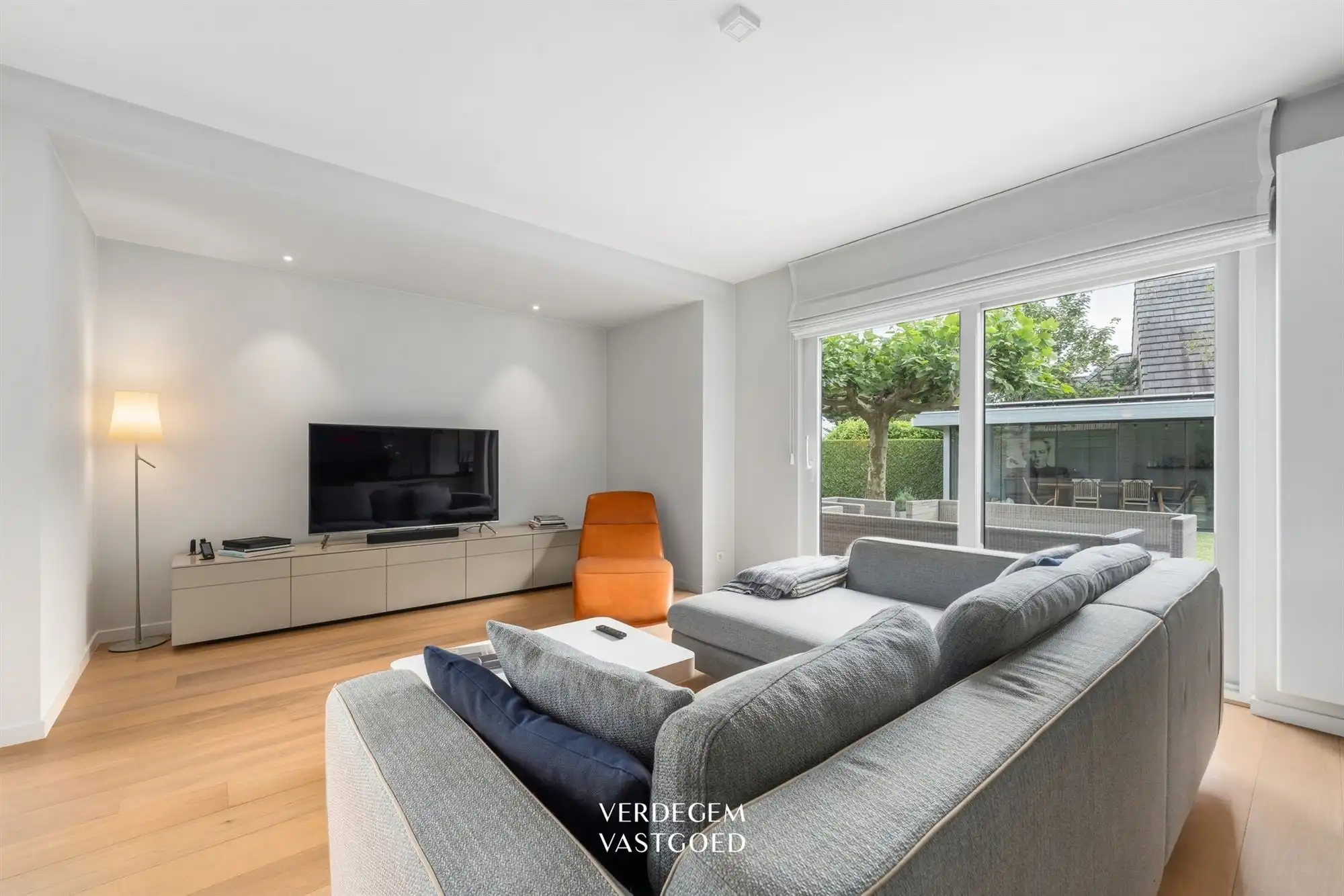 Knappe woning met 3 slaapkamers en geniettuin in het centrum van Evergem foto 7
