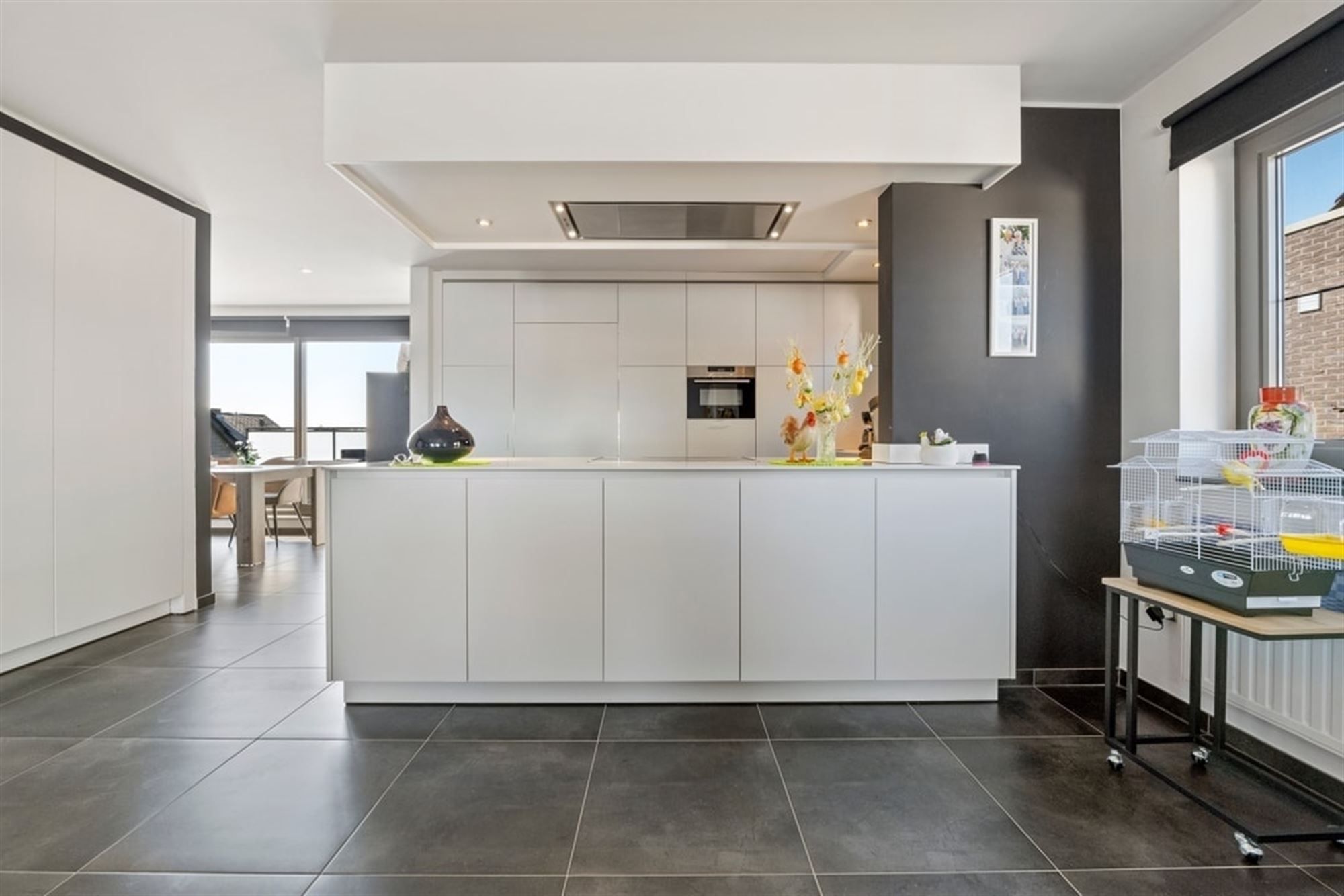 INSTAPKLAAR 2 SLK APPARTEMENT MET ONDERGRONDSE STAANPLAATS IN HARTJE MAASMECHELEN  foto 8