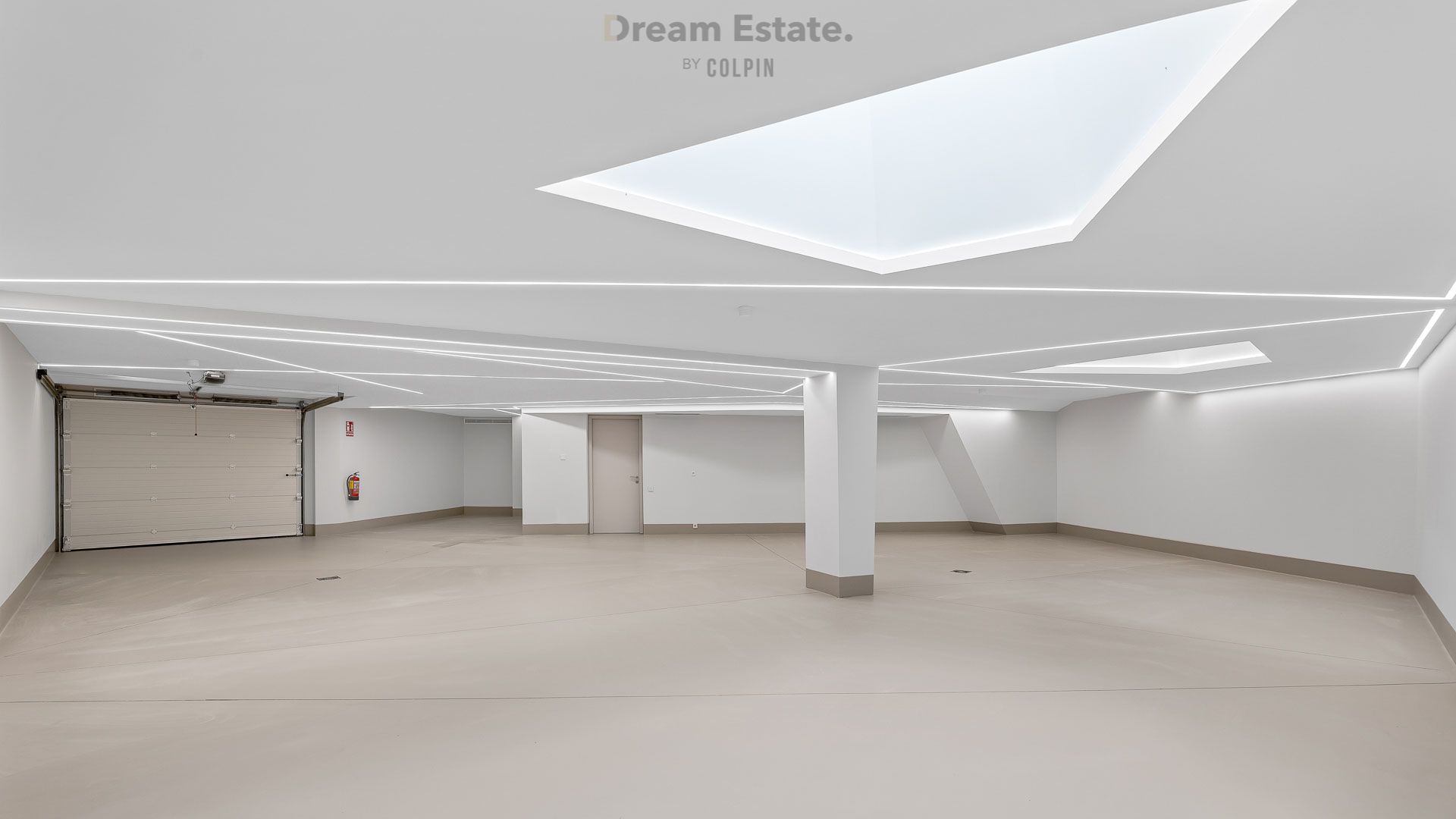 Hypermoderne frontline villa in Los Monteros foto 43