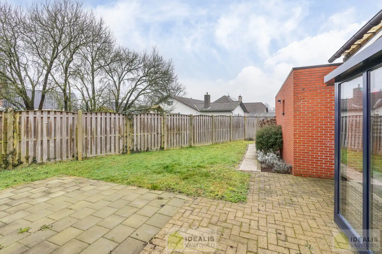 AANGENAME GEZINSWONING MET 3 SLAAPKAMERS OP GEGEERDE LOCATIE IN HARTJE ACHEL foto 4