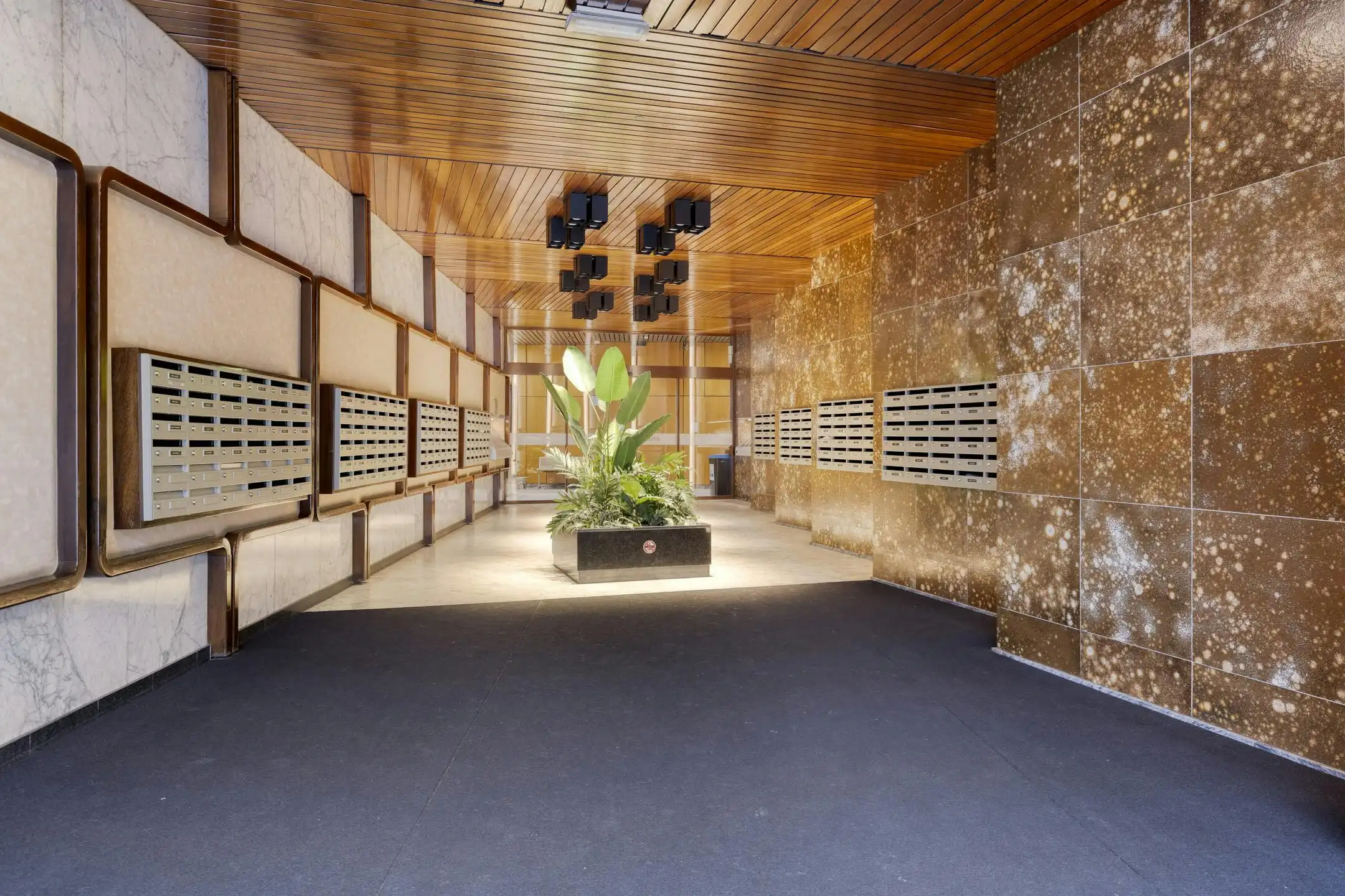 Appartement met uitzicht en terras te koop in Antwerpen foto 13