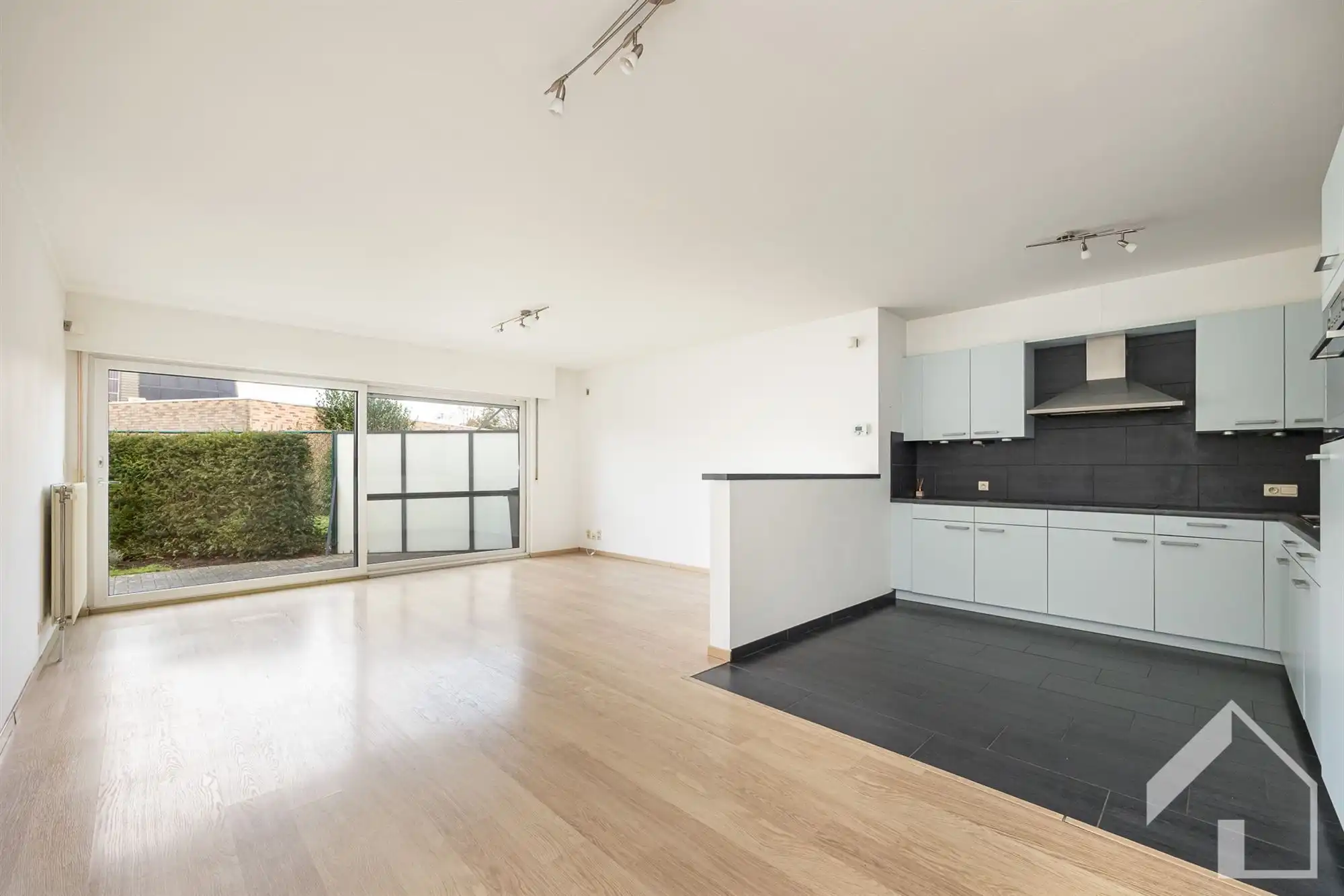 Groot instapklaar appartement van 140m2 met 3 slaapkamers foto 6