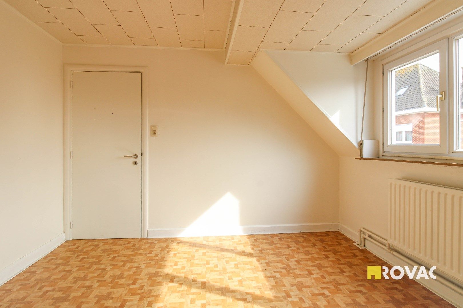 Alleenstaande woning met garage! foto 16