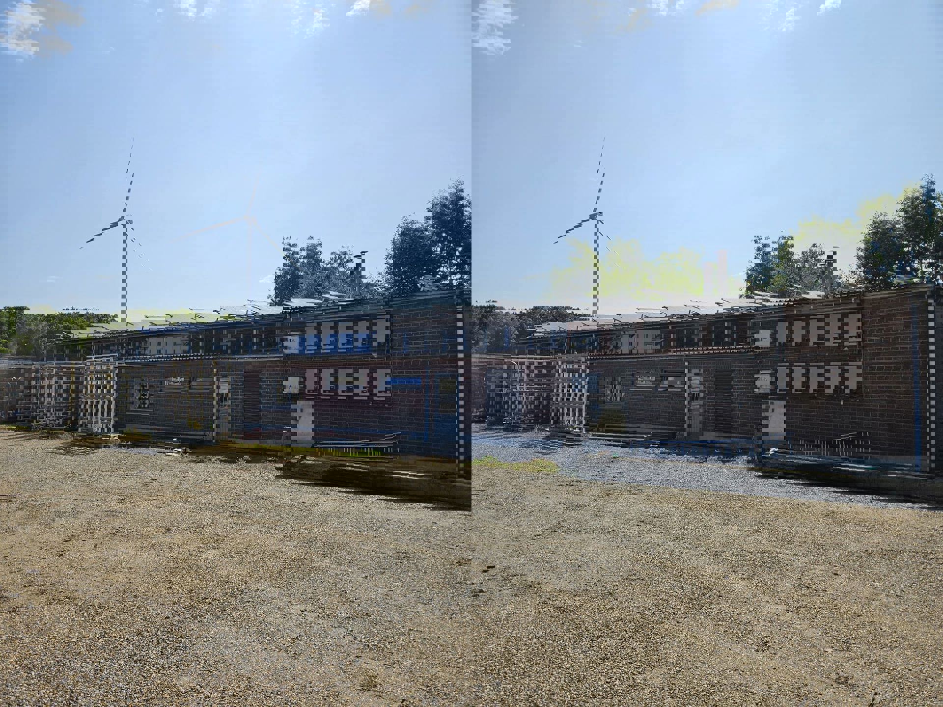 TE HUUR - BEDRIJFSHAL GENK 1000m² (opdeelbaar) - Woudstraat foto 5