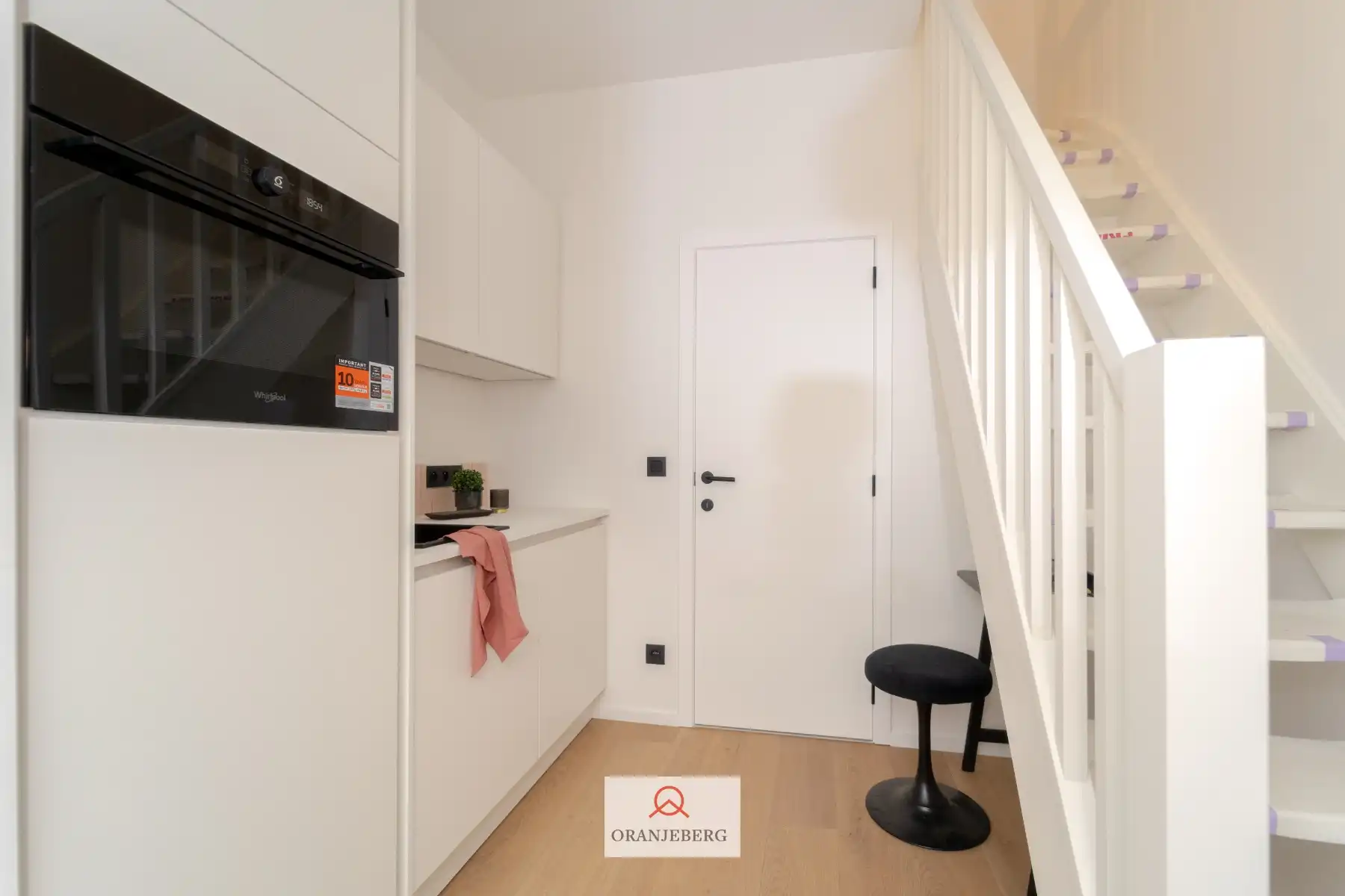 LAATSTE STUDIO! Gerenoveerde lichtrijke duplex studentenstudio foto 12