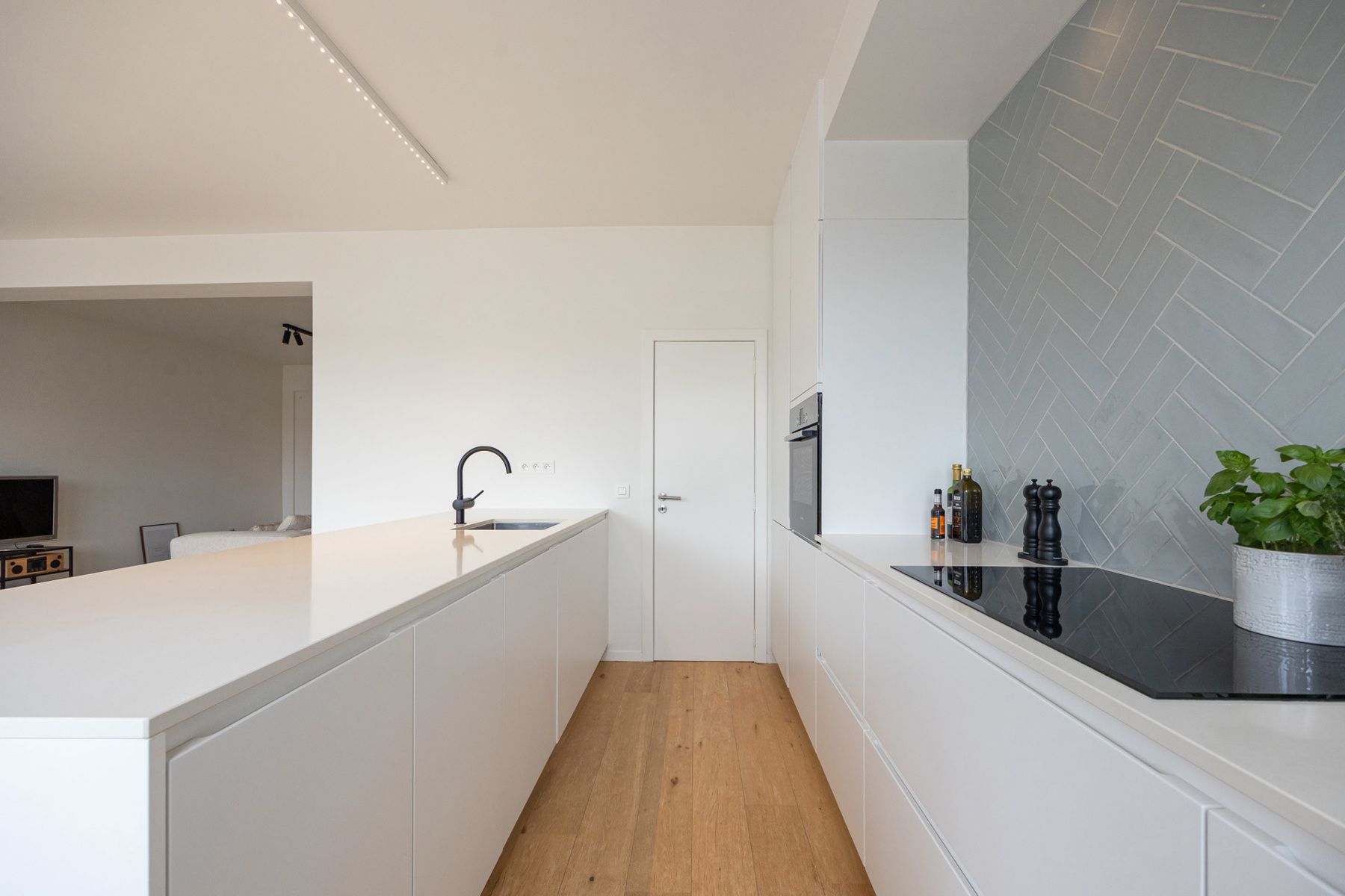 Hip appartement op het toffe Zuid foto 3