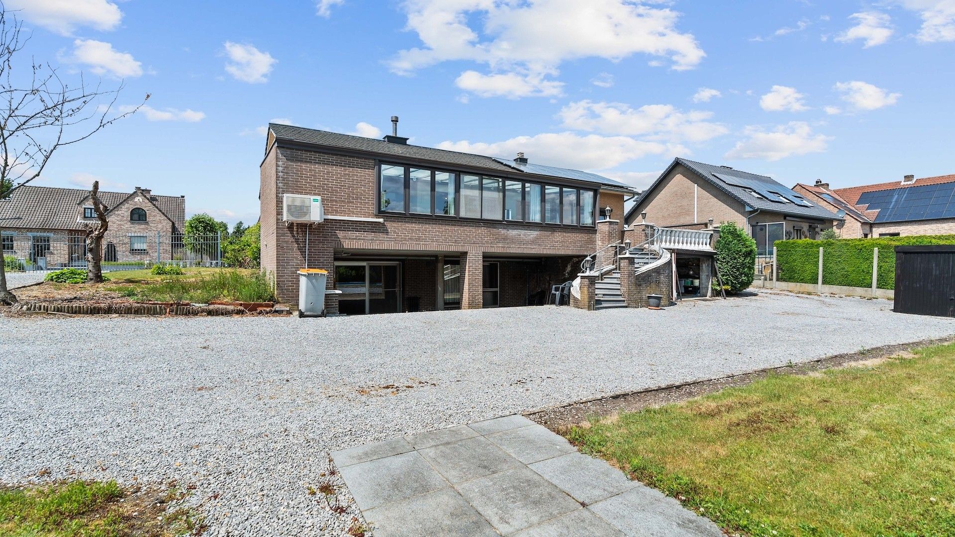 Zeer landelijk gelegen woning met praktijkruimte op een perceel van 19a72ca foto 33