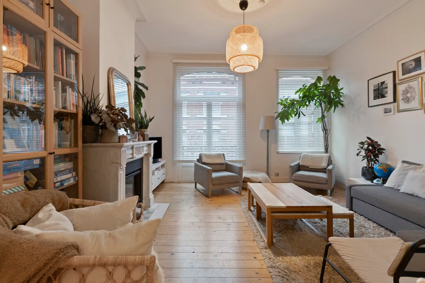 Prachtig gerenoveerd herenhuis met tuin foto 3