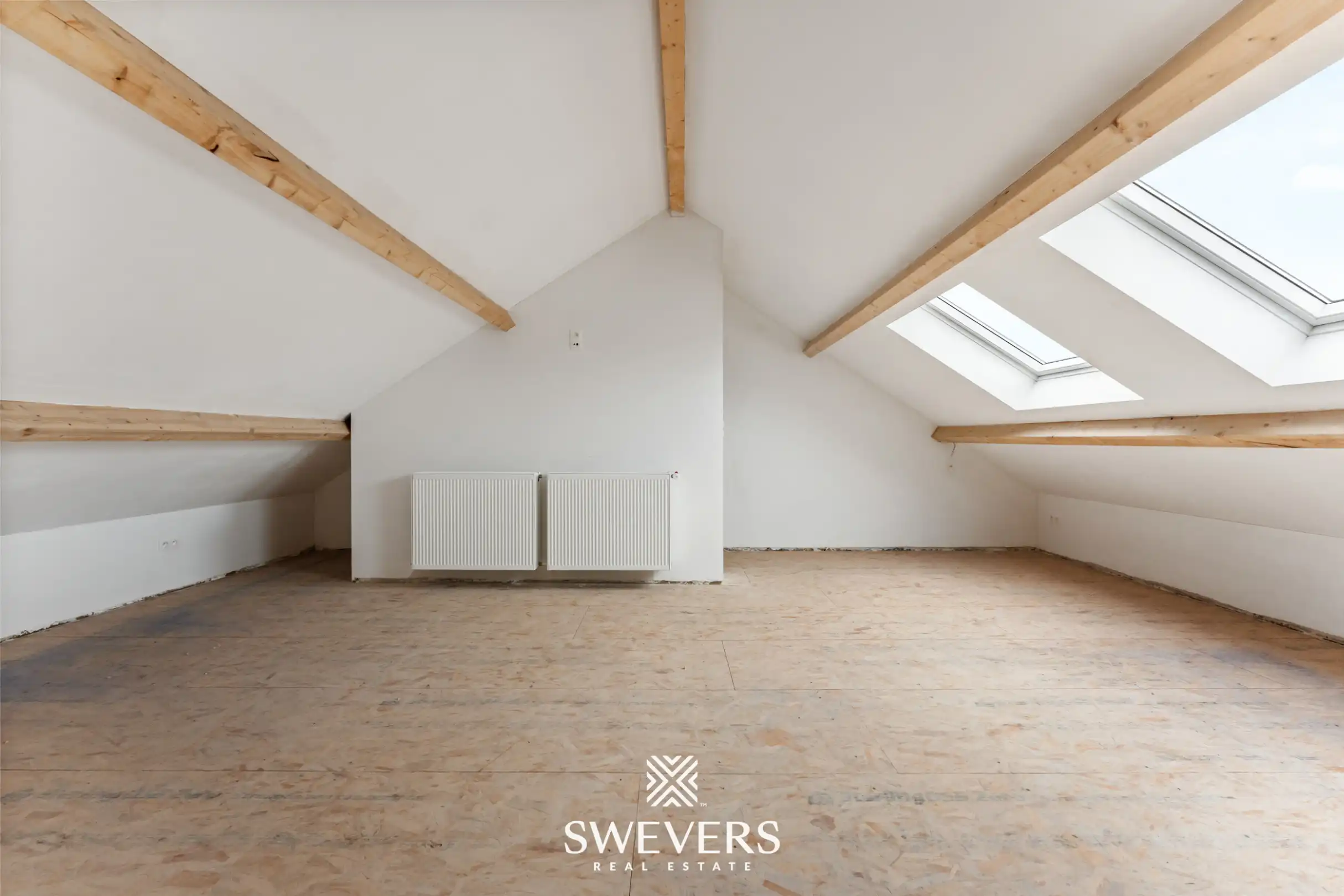 Ruime casco-pluswoning van 253 m² met 4 slaapkamers, garage en veel potentieel in Riemst foto 29