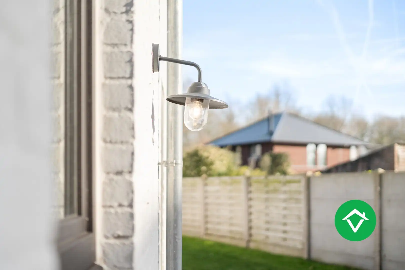 Volledig vernieuwde woning met 3 slaapkamers en bijgebouw in centrum Koekelare foto 30