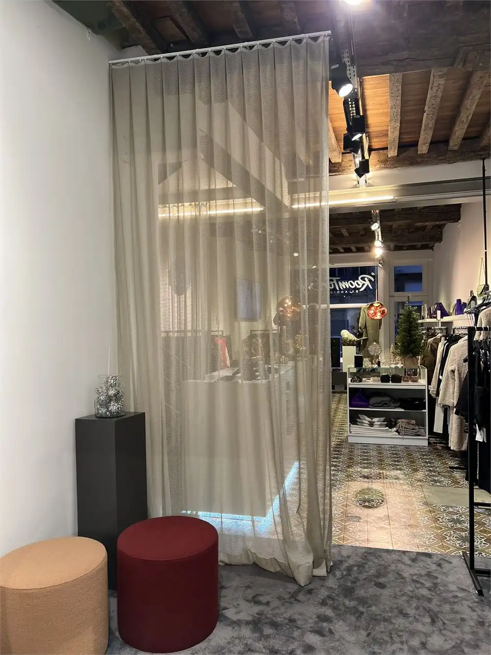 KARAKTERVOL COMMERCIEEL  PAND HARTJE MECHELEN foto 10