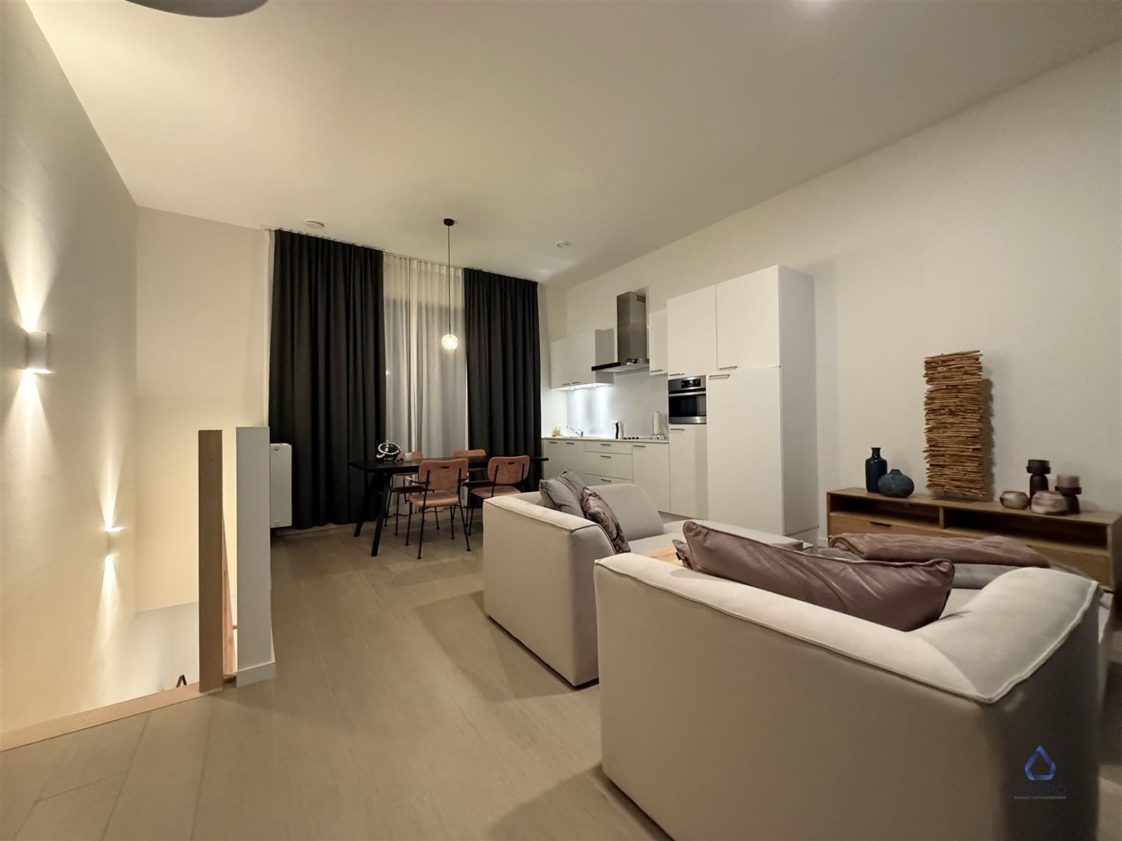 Nieuwbouwwoning op een topligging in Zurenborg foto 10