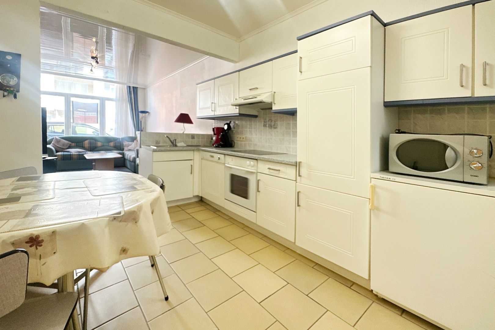 Prachtige interbellumwoning onderverdeeld in drie ruime appartementen foto 5
