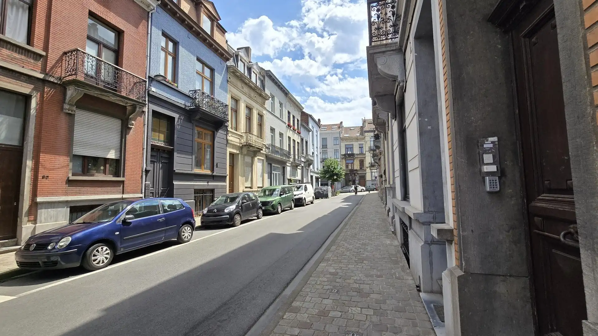 Prachtig neoclassicistisch appartement met stadstuin te huur in Elsene foto 3