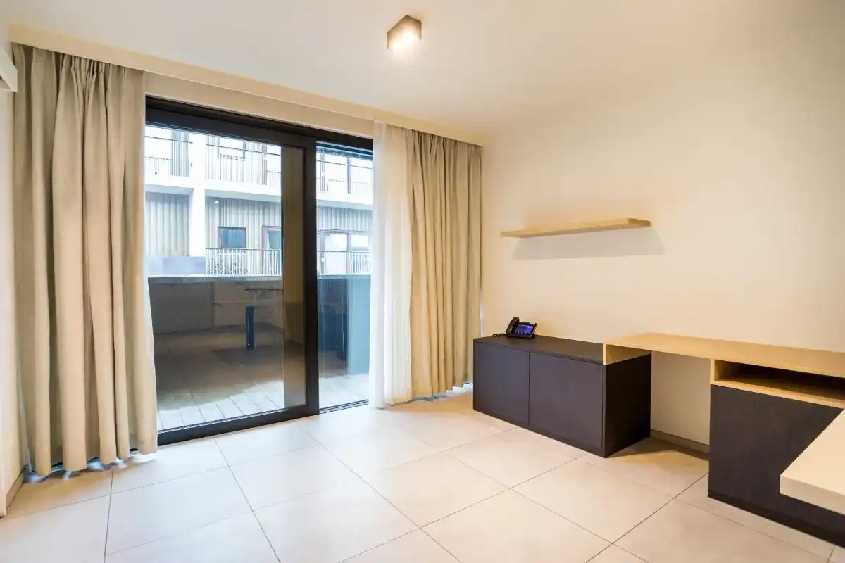 Serviceflat te koop in Kortrijk! foto 6