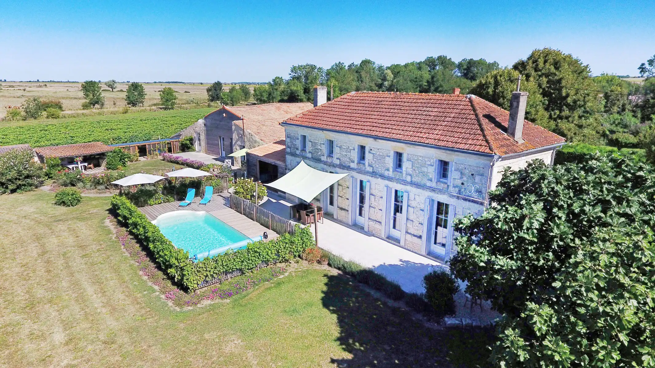 Hoofdfoto van de publicatie: Leven als god in de Franse natuur.