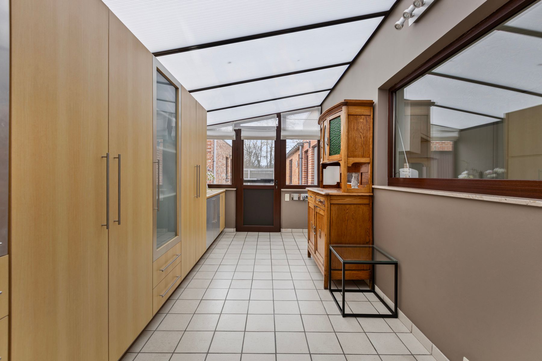 Charmante, gerenoveerde HOB met veranda en tuin in Hasselt – instapklaar en perfect gelegen! foto 17