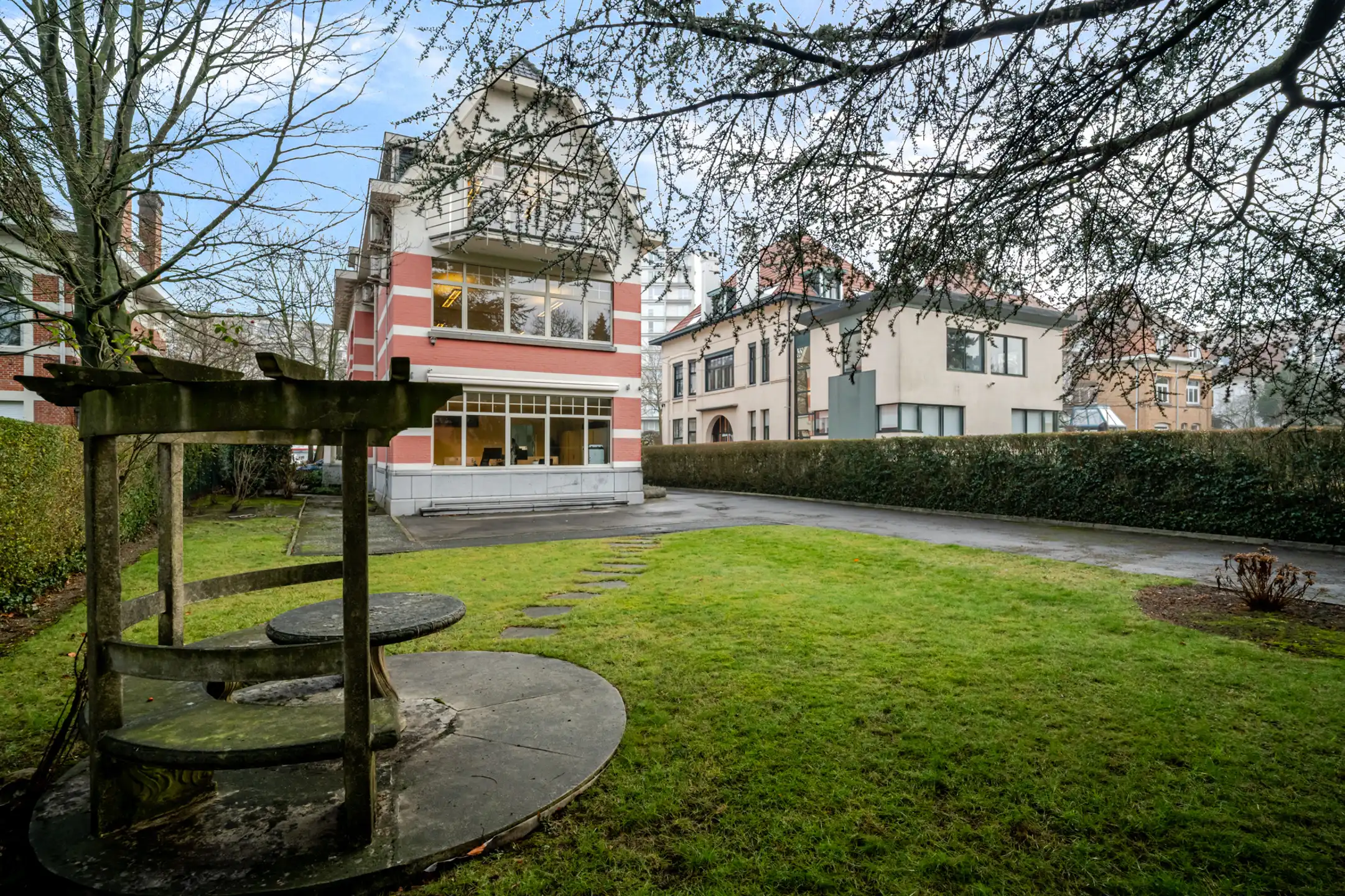 VERKOCHT / SOLD / VENDU foto 3