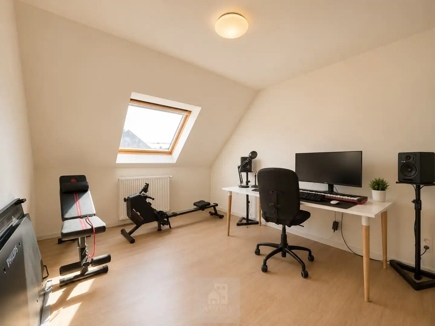 Ruime, recente gezinswoning met 4 slpk’s en garage foto 15