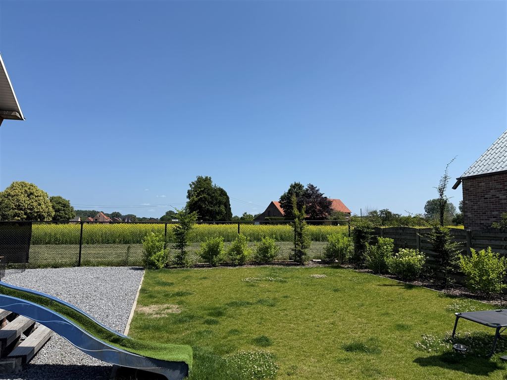 Vrijstaande, instapklare splitlevel woning foto 8
