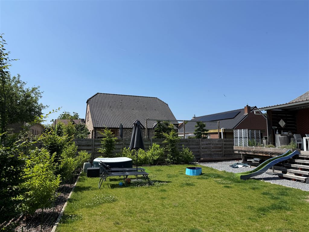 Vrijstaande, instapklare splitlevel woning foto 8