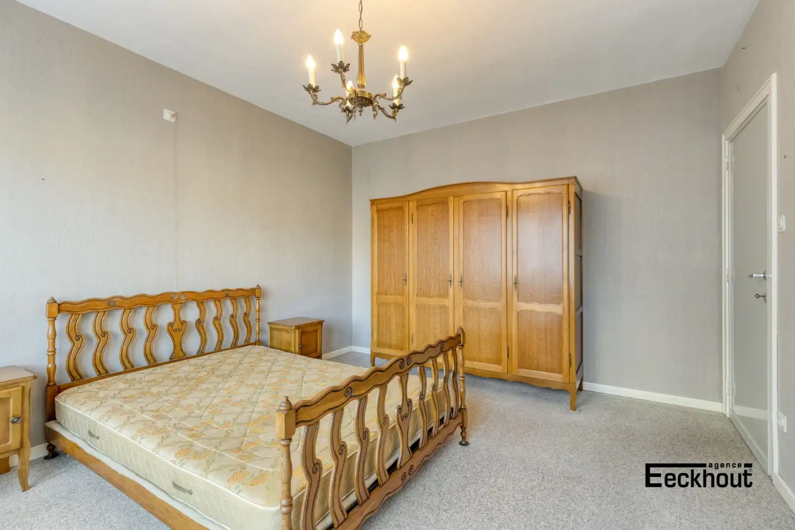 Zeer verzorgde woning met gezellige tuin in de Vuurtorenwijk te Oostende. foto 13