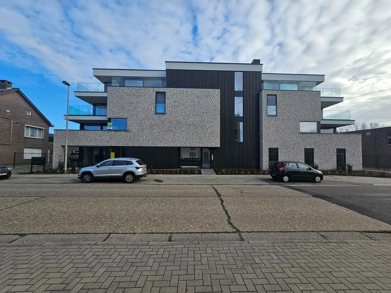 Appartement te huur foto {{pictureIndex}}