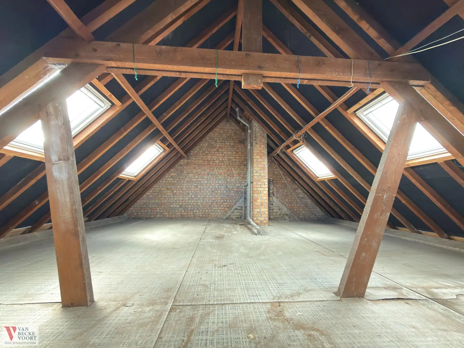 Projecteigendom met 416 m² bruikbare oppervlakte foto 14