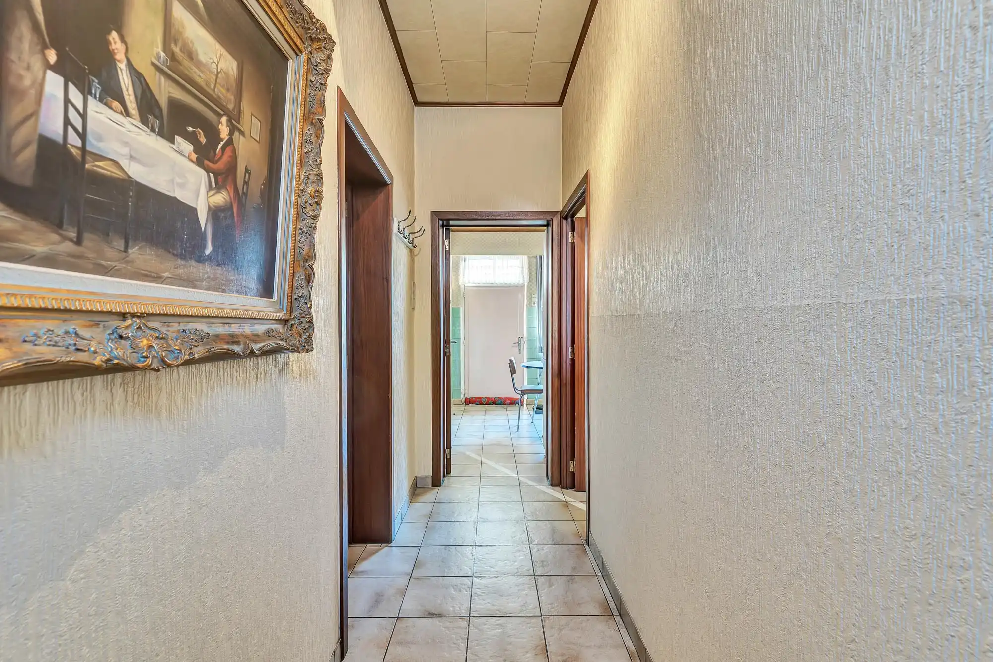 Te renoveren halfopen bebouwing met potentieel op toplocatie foto 2