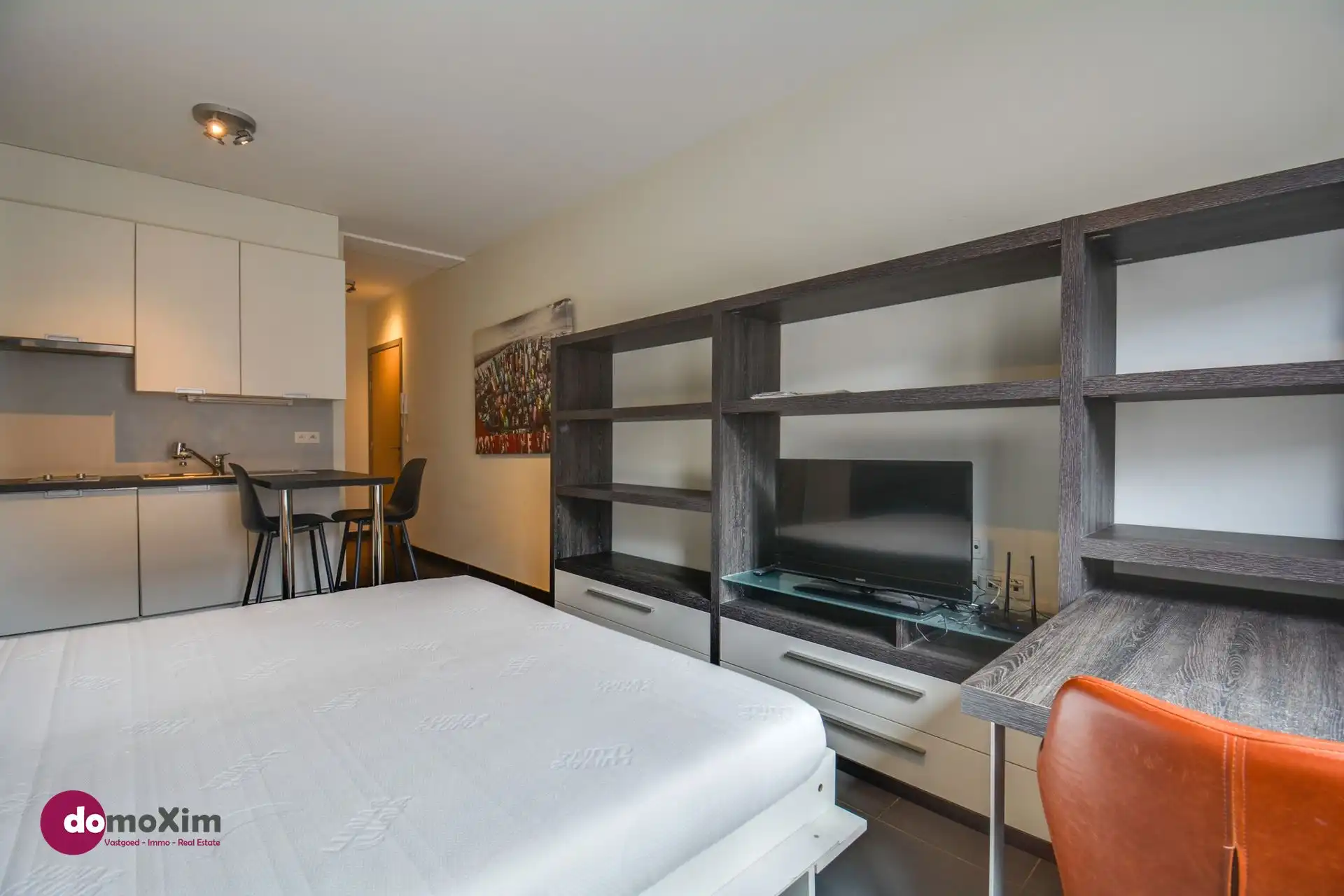 Moderne gemeubelde studio, geschikt voor één persoon, in het centrum van Leuven  foto 7