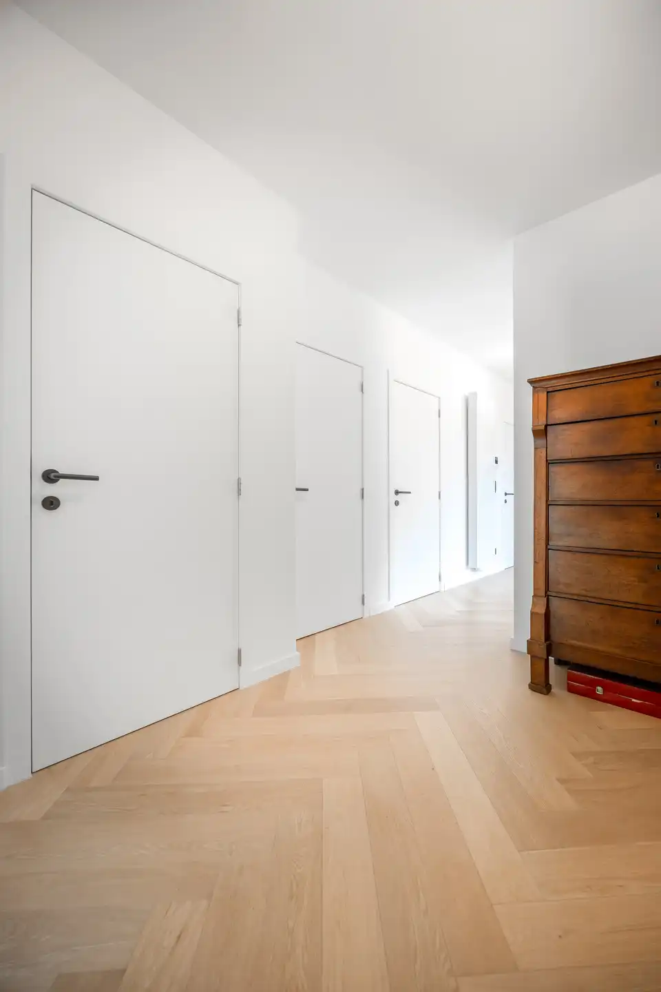 Luxueus gerenoveerd appartement in het gegeerde Brasschaat foto 3