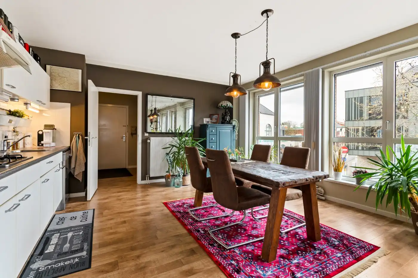 Ruim, instapklaar appt. met 1 à 2 slpk. en terras in harte Putte foto 4