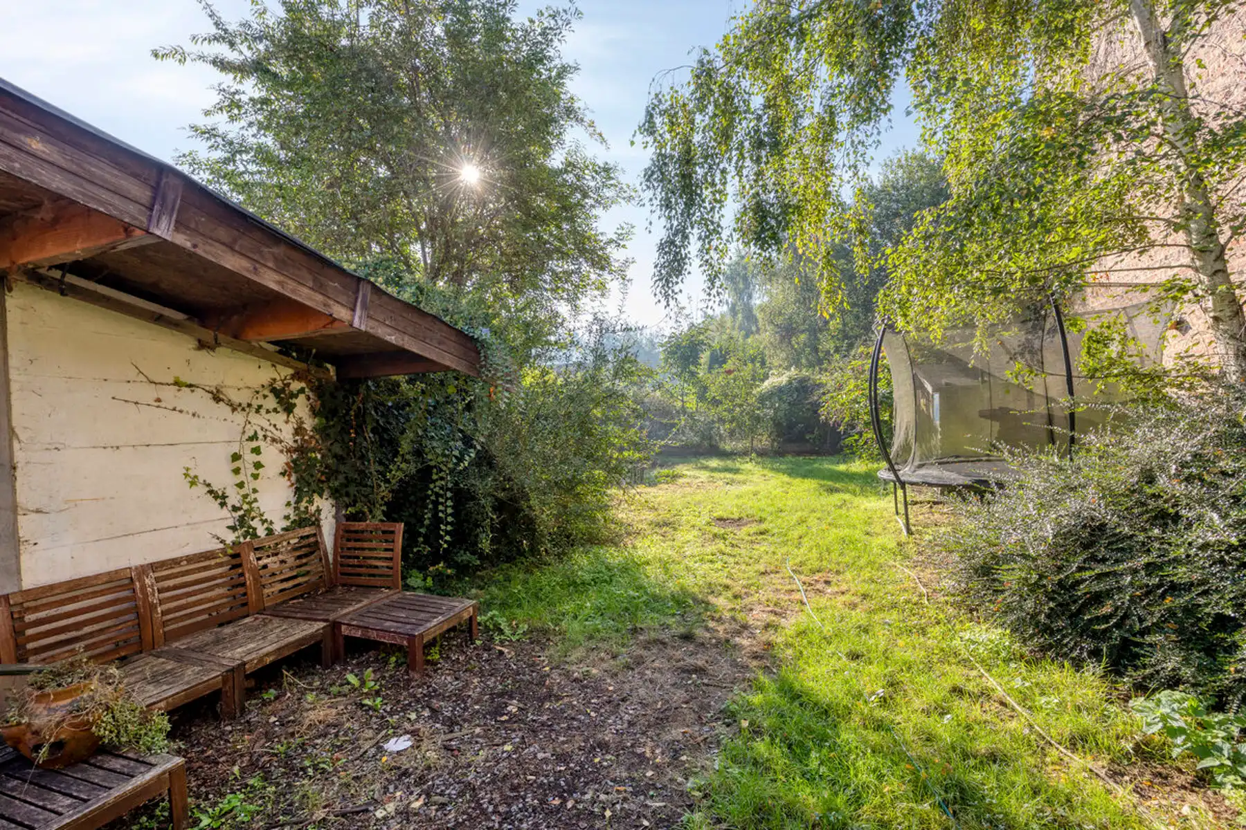 Energetisch gerenoveerde woning met tuin uitgevend op Liedekerkebos foto 19